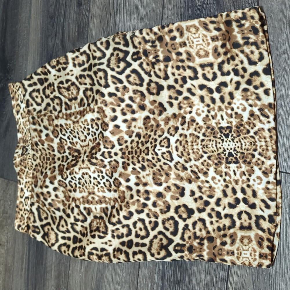 Antonio Melani Leopard Cheetah Print Brown Silky Straight Pencil Skirt Women siz